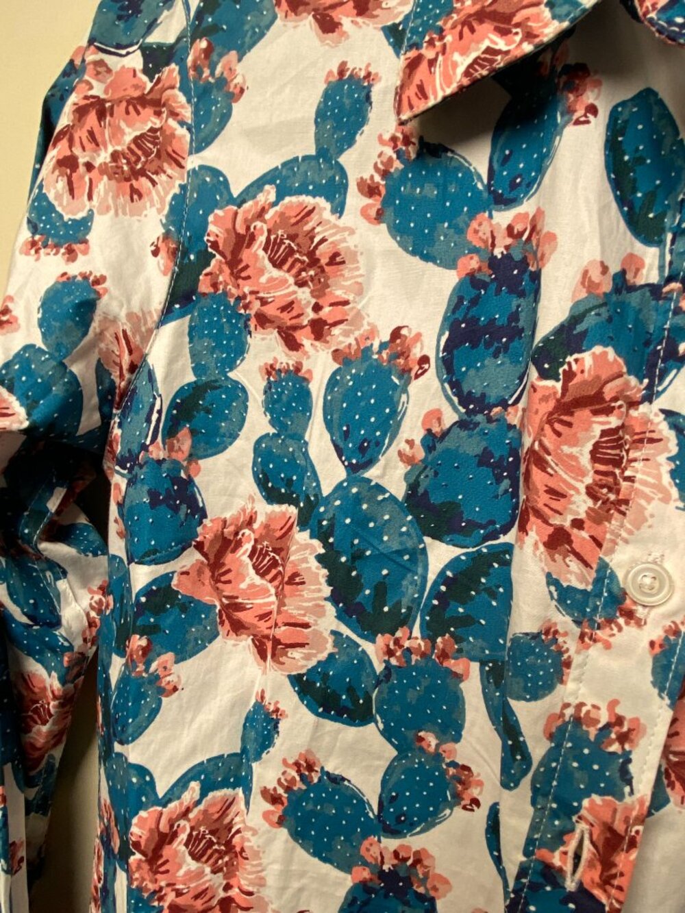 Ariat Teal Cactus & Pink Floral Button-Up Shirt Small - Picture 2 of 9